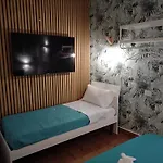 Bnbsimy5 Oda ve Kahvaltı 4*