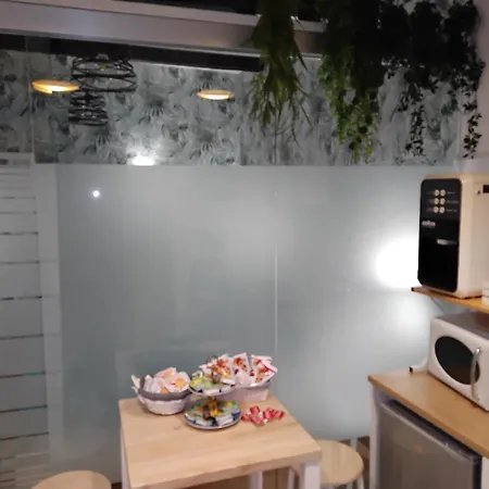 Bnbsimy5 Bed & Breakfast 4*